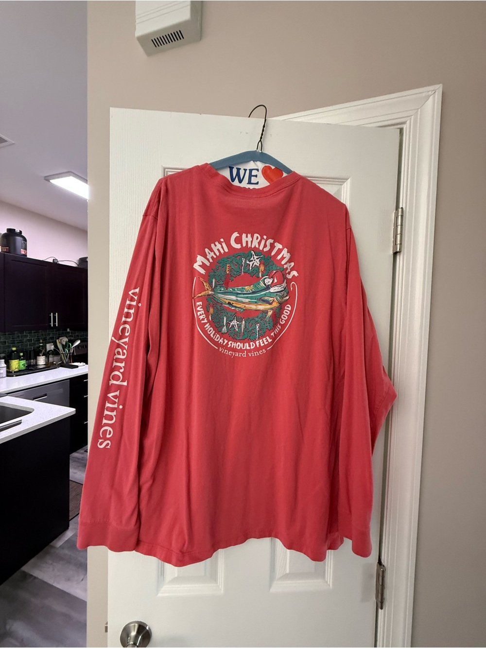 Set of 2 Vineyard Vines Coral Long-Sleeve Mahi Christmas & Plain Gray Tee